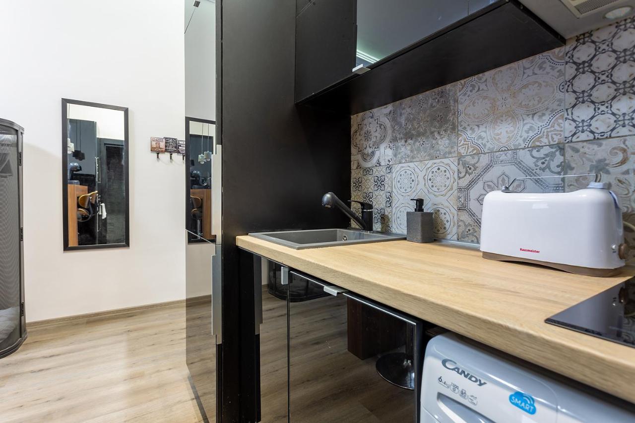 Goldcentral Apartments Akacfa Studios 布达佩斯 外观 照片